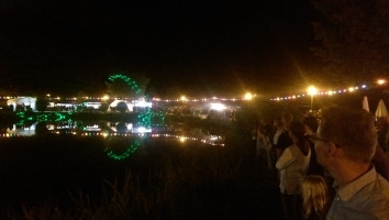 Die Lichtershow am Büchenbacher Weiher