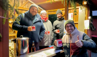 Viele Helfer beim Stand der Büchenbacher SPD