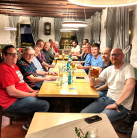 Beim Dankesabend der SPD Büchenbach standen Irene Schinkel und Robert Schuster im Mittelpunkt. Gleichzeitig dankte die SPD allen Wahlhelferinnen und Wahlhelfern sowie den Kandidatinnen und Kandidaten der Kommunalwahl 2026 für ihren engagierten Einsatz.